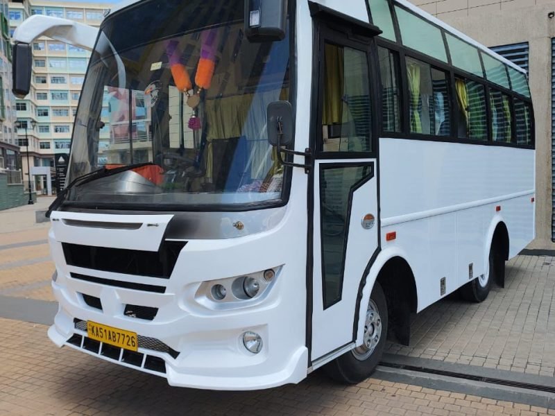 Mini Bus
